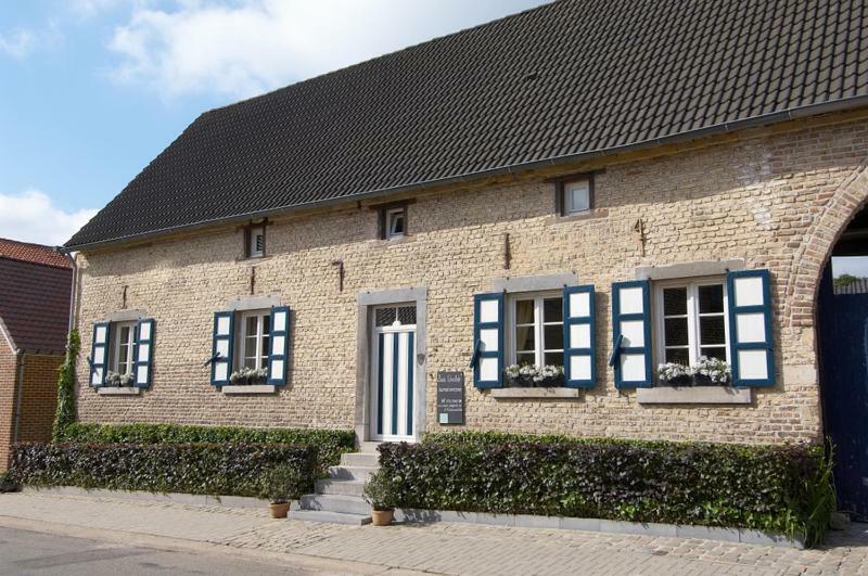 Lisa'S Weelde Guest House Tongeren Exterior photo